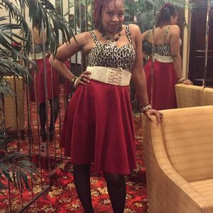 Meet your Posher, Iesha